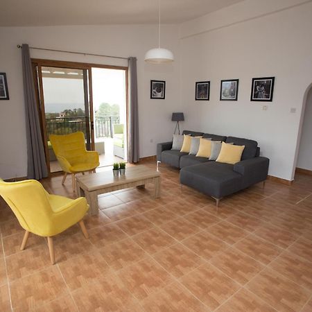 Serene Serenity Paphos ภายนอก รูปภาพ