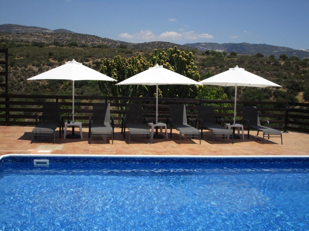 Serene Serenity Paphos ภายนอก รูปภาพ